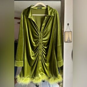 SHEIN Curve Apple Green Velvet Ruched Feather Trim Dress - 2XL - Whoville Vibes